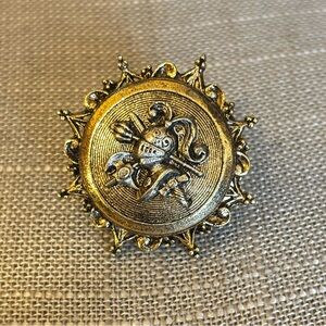 Vintage Arthur Pepper Scarf Ring | Signed ART Royal Knight | Goldtone